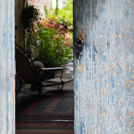Logis Saint-leonard Bed & Breakfast *